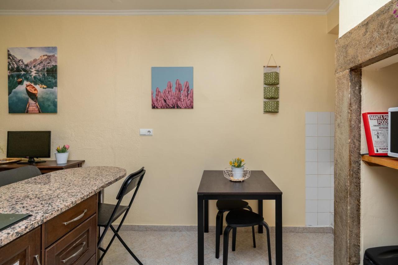 Cozy One Bedroom Apt In Historic Location - Carmo Lisboa Exteriör bild